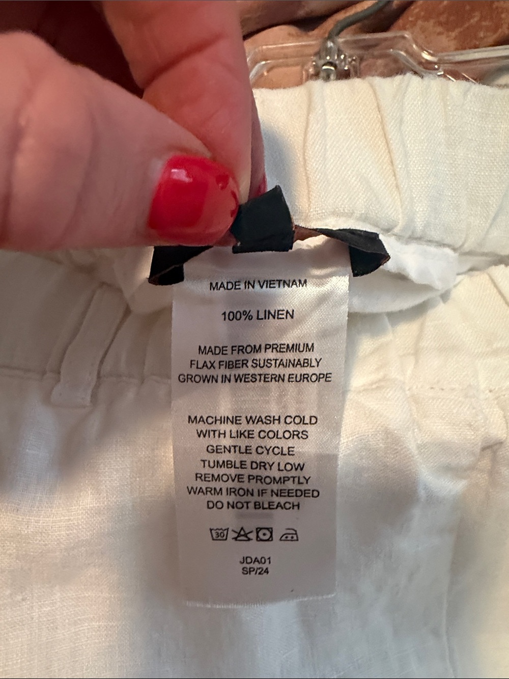 Women’s  Relaxed Linen Drawstring Pants - White - Picture 4 of 4